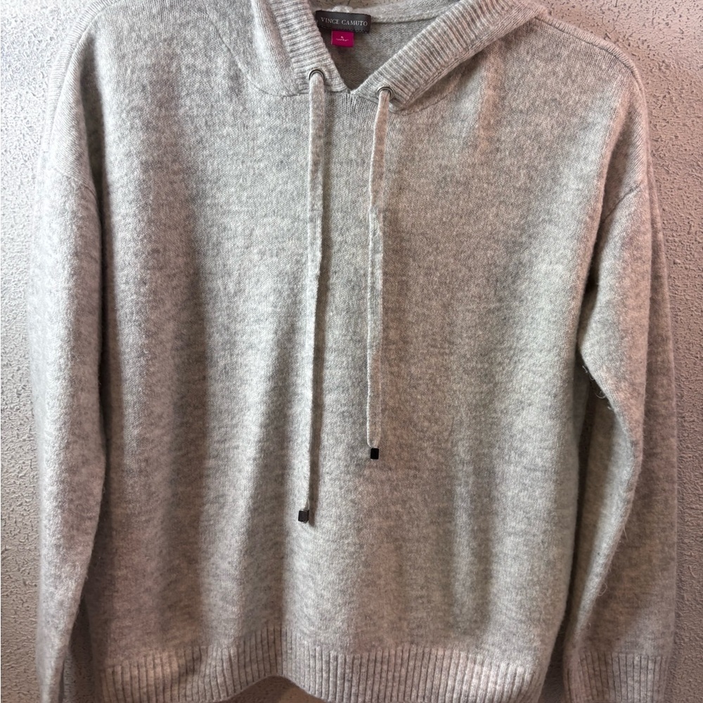 Vince Camuto Light Gray Knit Cardigan
